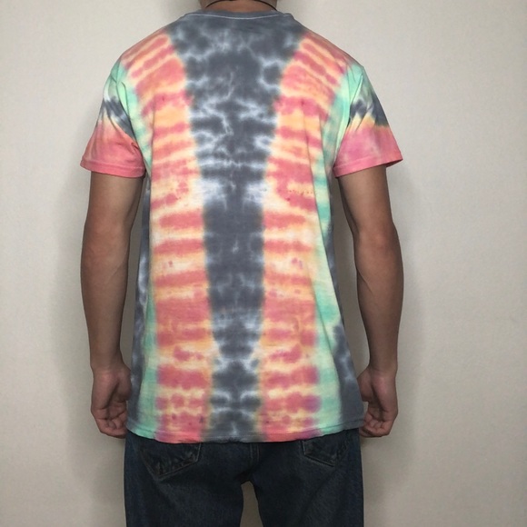 🧡✨COLORFUL TIE DYE SHIRT✨🧡 - Picture 3 of 3